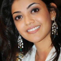 Kajal Agarwal Hot Cute Navel Cleavage Boobs Pictures Photos Photo Shoot Posters images wallpapers saree jeans gallery 15