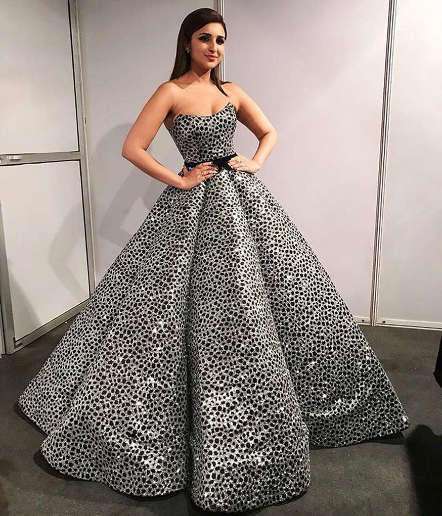 bollywood gowns and dresses