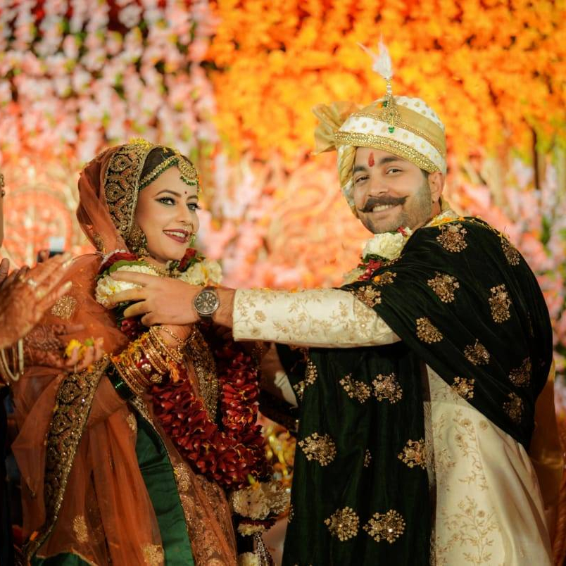 engagement ceremony reception sameeksha rohilla wedding, shaadi, pictures, haldi mehndi, army wedding, army girlfriend, army wife,army relationship, marriage, happily ever after, india, army officer soldier girl woman army brat army life military spouse military life airforce navy OTA NDA IMA Ball
